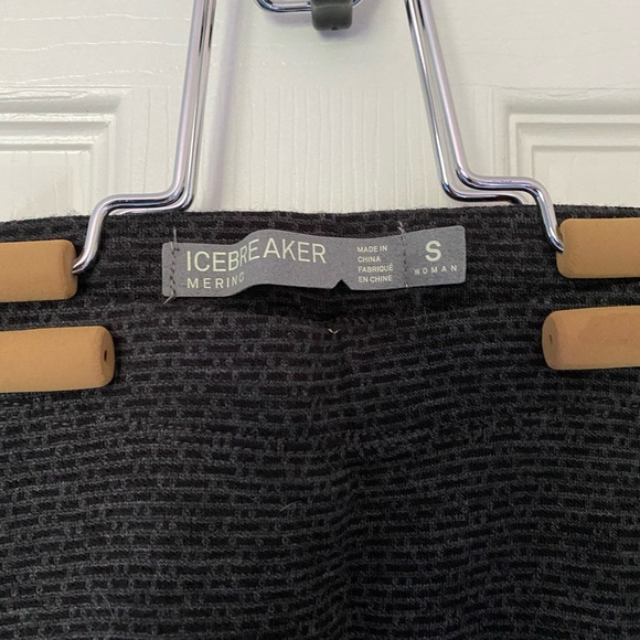 Ladies icebreaker skirt - Picture 2 of 3